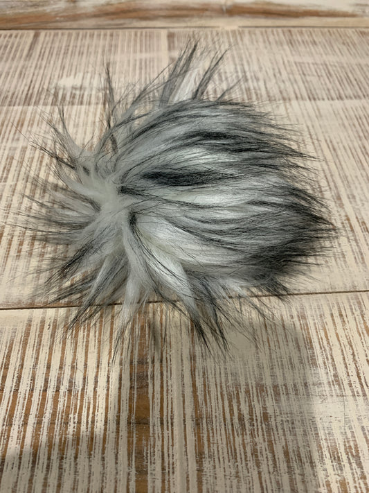 Arctic Husky - Faux Fur Pom Pom